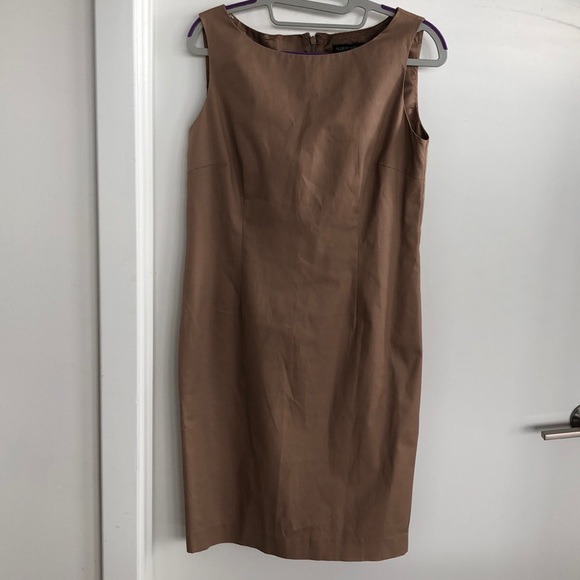 Albert Nipon Dresses & Skirts - Albert Nipon Tan Short sleeve dress $60 Size 8